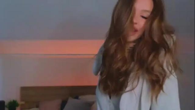 Image 3 of mia_chill Stream on Chaturbate on 6 months ago