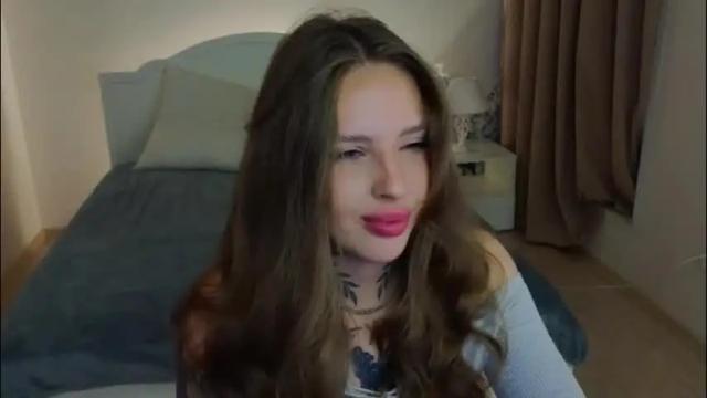 Image 2 of mia_chill Stream on Chaturbate on 5 months ago