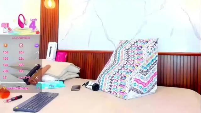 Image 8 of mia_conde1_ Stream on Chaturbate on 26 days ago