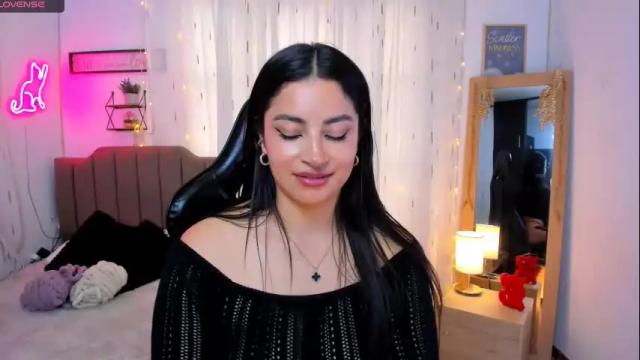 Image 10 of mia_dahdal Stream on Chaturbate on 7 months ago