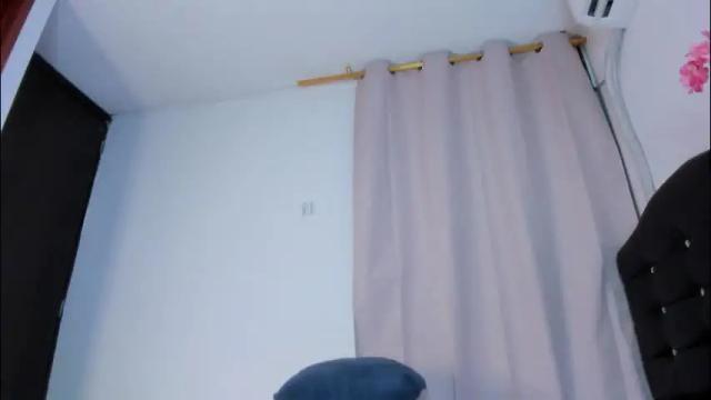 Image 12 of mia_depp Stream on Chaturbate on 1 month ago