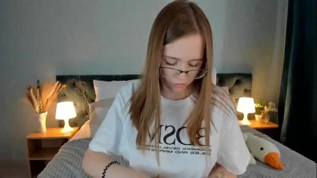 Image 10 of mia_dixons Stream on Chaturbate on 25 days ago