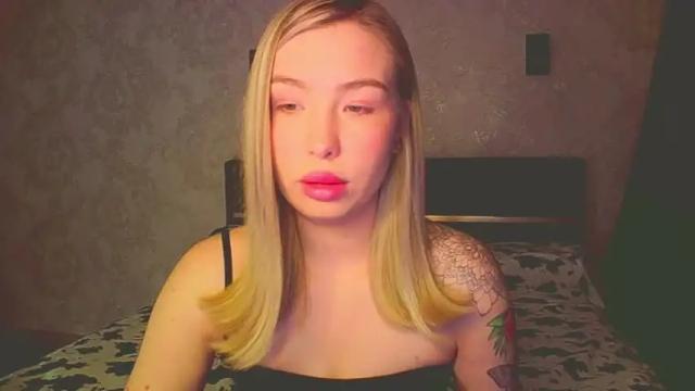 Thumbnail 1, mia_fleur_'s Stream at Chaturbate, 21 months ago