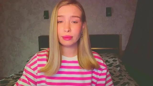 Thumbnail 1, mia_fleur_'s Stream at Chaturbate, 21 months ago