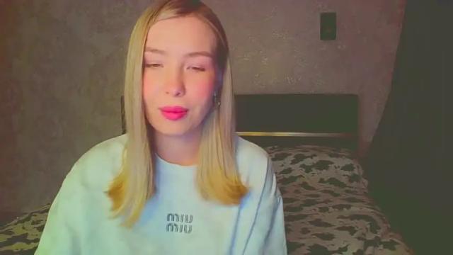 Image 4 of mia_fleur_ Stream on Chaturbate on 22 months ago