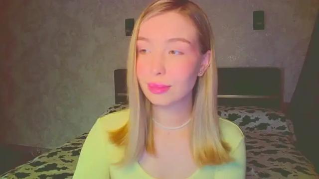 Thumbnail 2, mia_fleur_'s Stream at Chaturbate, 21 months ago