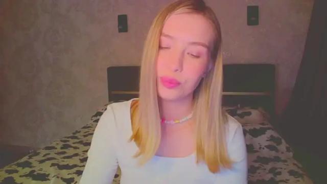 Thumbnail 3, mia_fleur_'s Stream at Chaturbate, 21 months ago