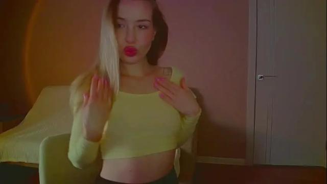 Image 3 of mia_fleur_ Stream on Chaturbate on 9 months ago