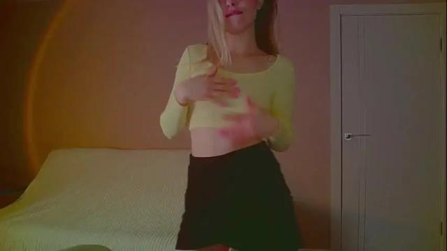 Image 4 of mia_fleur_ Stream on Chaturbate on 9 months ago