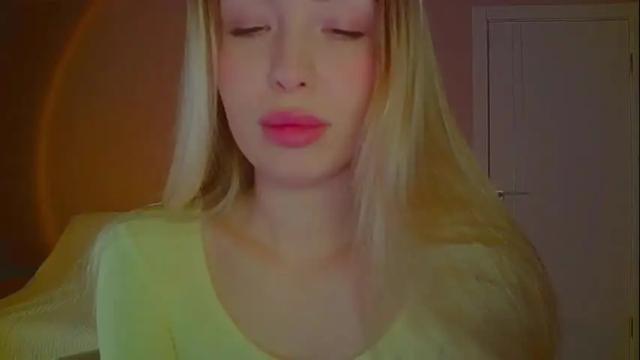 Thumbnail 2, mia_fleur_'s Stream at Chaturbate, 9 months ago