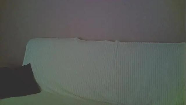 Image 2 of mia_fleur_ Stream on Chaturbate on 8 months ago