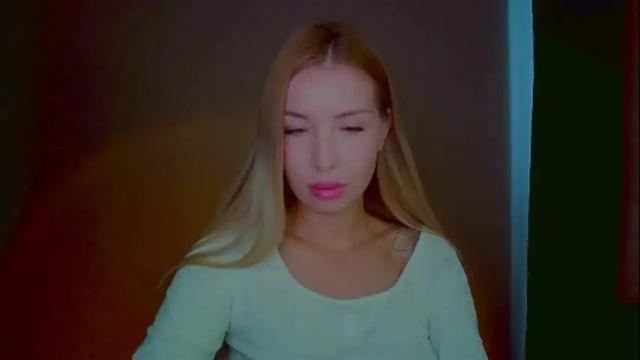 Image 6 of mia_fleur_ Stream on Chaturbate on 7 months ago