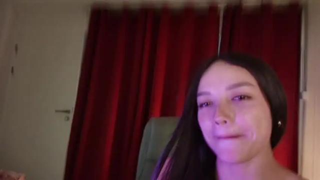 Thumbnail 1, mia_freckles_'s Stream at Chaturbate, 19 months ago