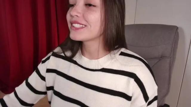 Image 6 of mia_freckles_ Stream on Chaturbate on 18 months ago