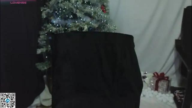 Image 10 of mia_g0ld Stream on Chaturbate on 1 month ago