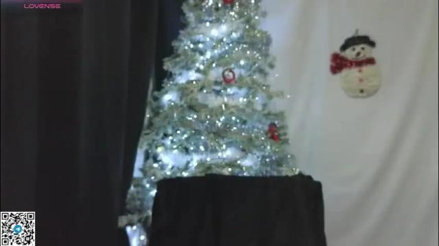 Image 10 of mia_g0ld Stream on Chaturbate on 1 month ago