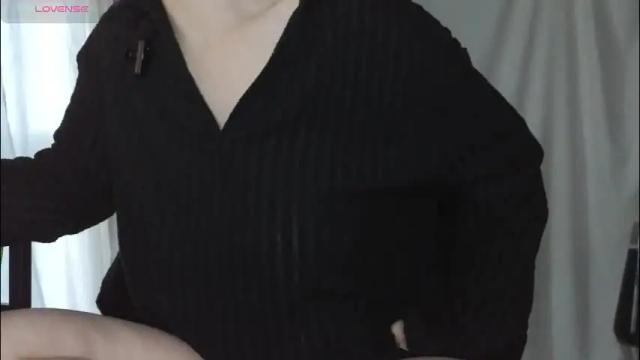 Image 4 of mia_g0ld Stream on Chaturbate on 11 days ago