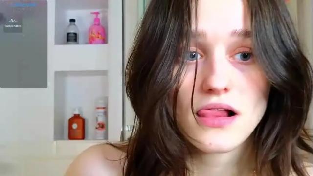 Image 3 of mia_g_ Stream on Chaturbate on 4 days ago