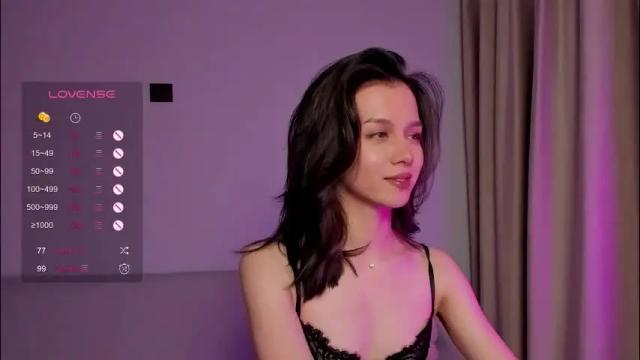 Image 7 of mia_hetty Stream on Chaturbate on 2 months ago