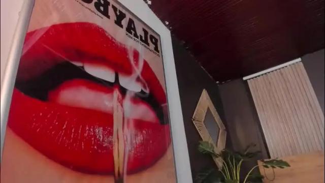 Image 2 of mia_jagger Stream on Chaturbate on 2 months ago