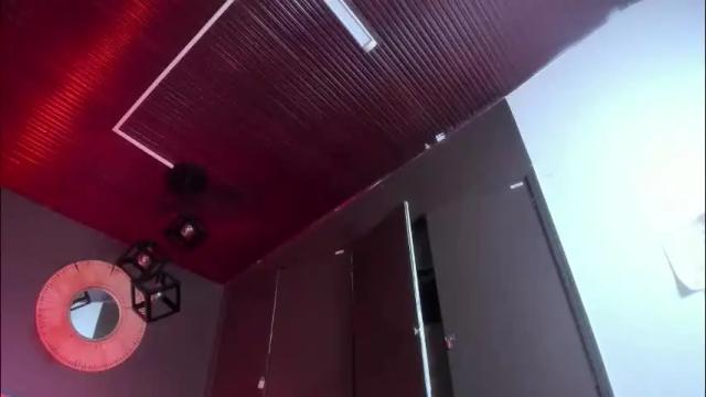Image 10 of mia_jagger Stream on Chaturbate on 2 months ago