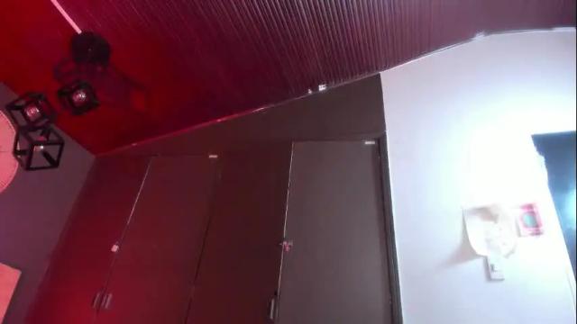 Image 11 of mia_jagger Stream on Chaturbate on 1 month ago