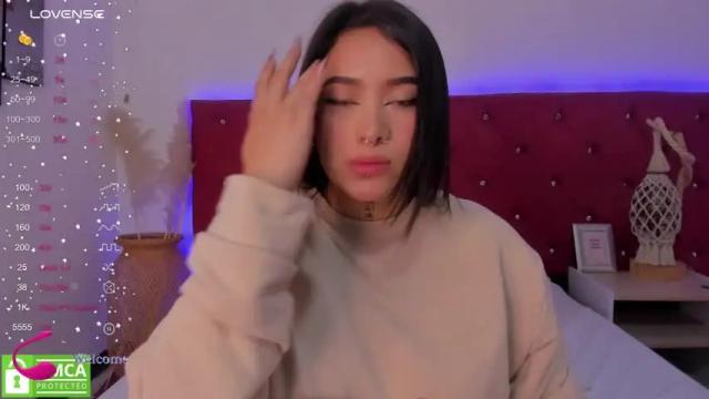 Thumbnail 2, mia_johnson_02's Stream at Chaturbate, 13 months ago