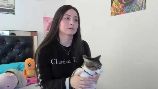 Image 10 of mia_kanee Stream on Chaturbate on 14 months ago