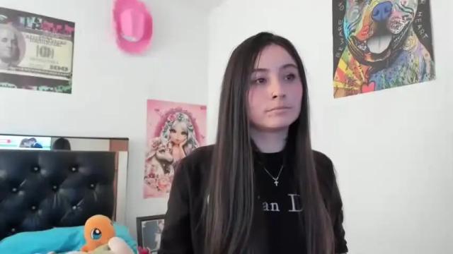 Image 7 of mia_kanee Stream on Chaturbate on 14 months ago