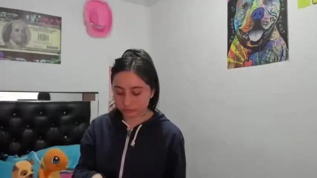 Image 8 of mia_kanee Stream on Chaturbate on 14 months ago