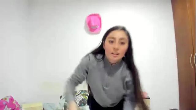 Image 7 of mia_kanee Stream on Chaturbate on 1 month ago