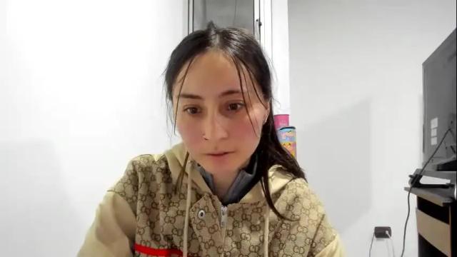 Image 3 of mia_kanee Stream on Chaturbate on 1 month ago