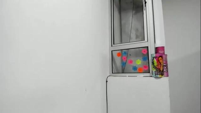 Image 4 of mia_kanee Stream on Chaturbate on 1 month ago