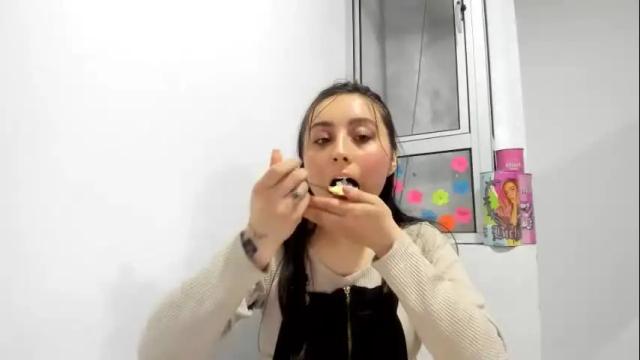 Thumbnail 2, mia_kanee's Stream at Chaturbate, 1 month ago