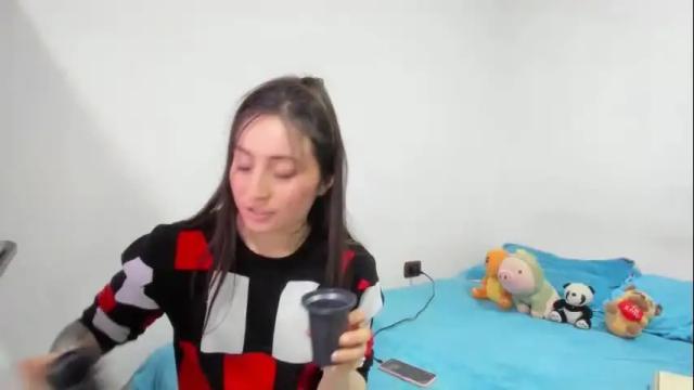 Image 8 of mia_kanee Stream on Chaturbate on 25 days ago