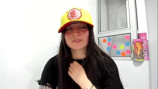 Image 12 of mia_kanee Stream on Chaturbate on 7 days ago