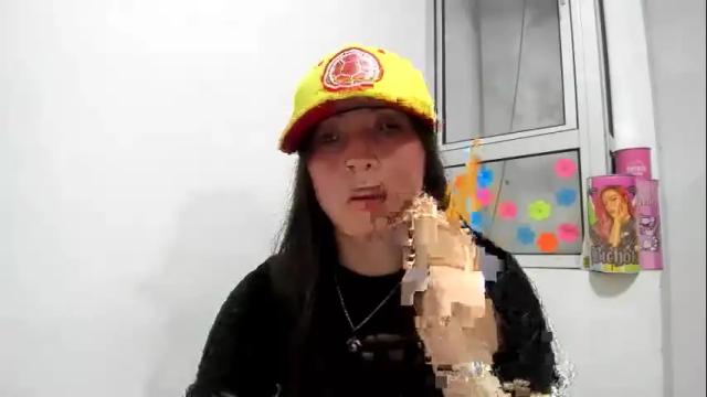 Image 2 of mia_kanee Stream on Chaturbate on 7 days ago