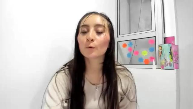 Image 11 of mia_kanee Stream on Chaturbate on 5 days ago