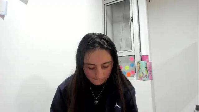 Image 12 of mia_kanee Stream on Chaturbate on 1 day ago