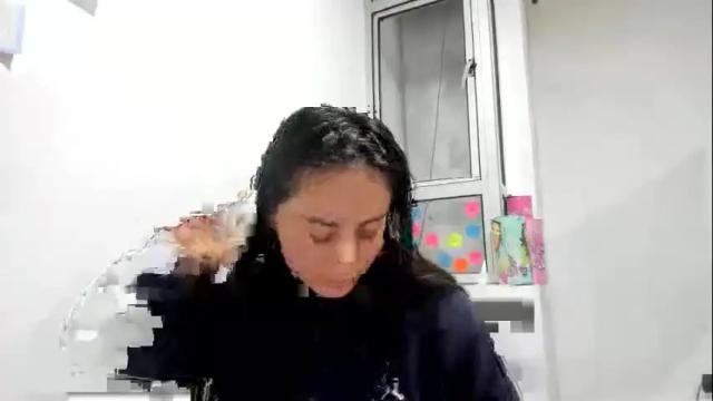 Image 6 of mia_kanee Stream on Chaturbate on 1 day ago