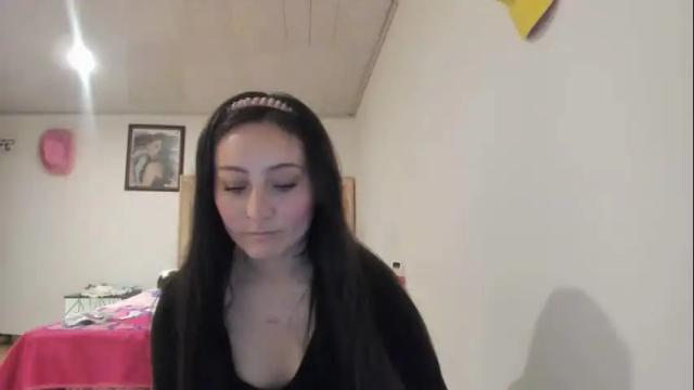 Image 7 of mia_kanee Stream on Chaturbate on 2 months ago