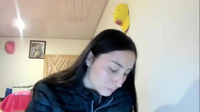 Image 4 of mia_kanee Stream on Chaturbate on 2 months ago