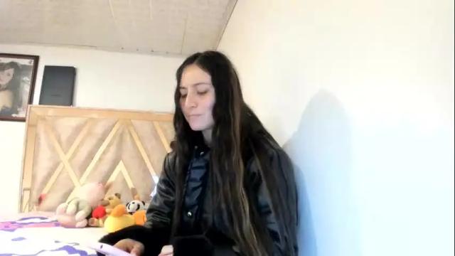 Image 12 of mia_kanee Stream on Chaturbate on 2 months ago