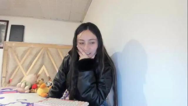 Image 3 of mia_kanee Stream on Chaturbate on 2 months ago