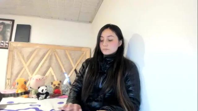 Image 4 of mia_kanee Stream on Chaturbate on 1 month ago