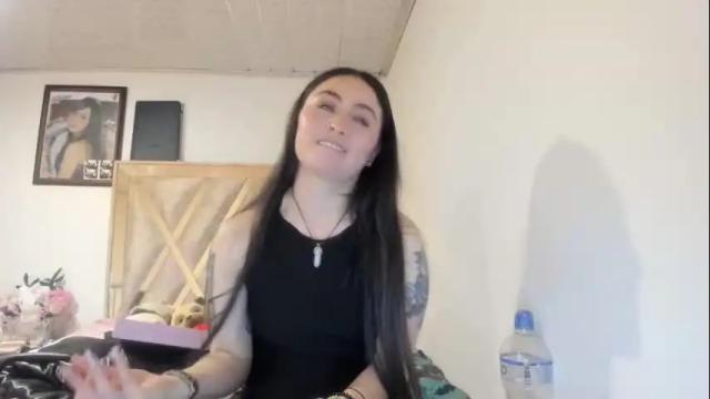 Image 12 of mia_kanee Stream on Chaturbate on 1 month ago