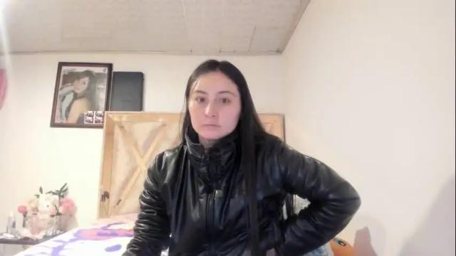 Image 2 of mia_kanee Stream on Chaturbate on 1 month ago