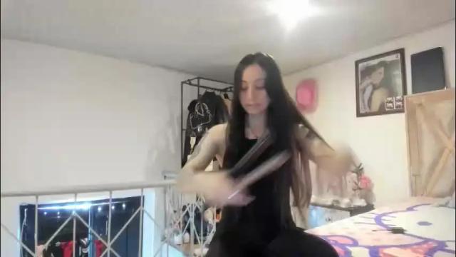 Image 2 of mia_kanee Stream on Chaturbate on 1 month ago