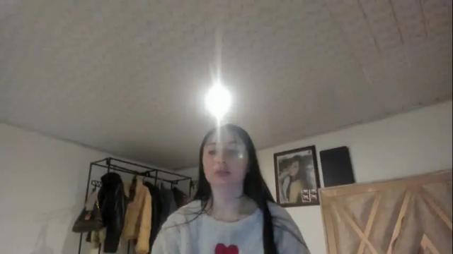 Image 12 of mia_kanee Stream on Chaturbate on 29 days ago