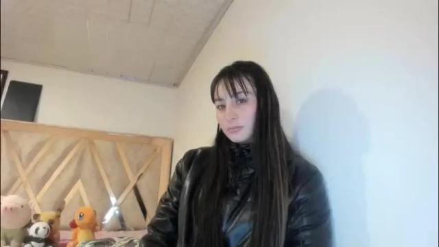 Image 2 of mia_kanee Stream on Chaturbate on 10 days ago